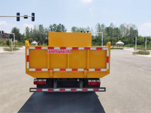 東風(fēng)小多利卡國六藍牌雙排自卸式垃圾車