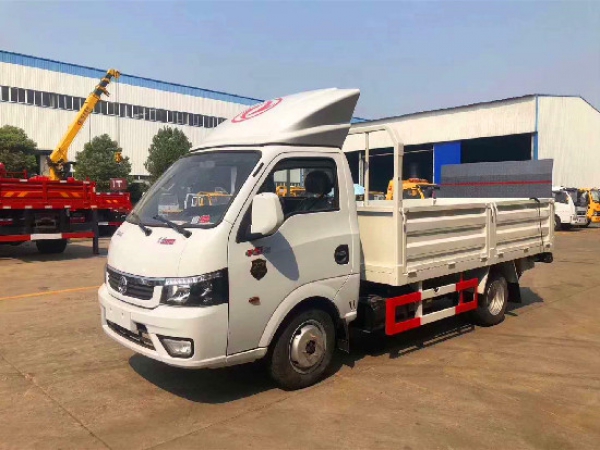 東風(fēng)途逸國(guó)六桶裝垃圾運(yùn)輸車